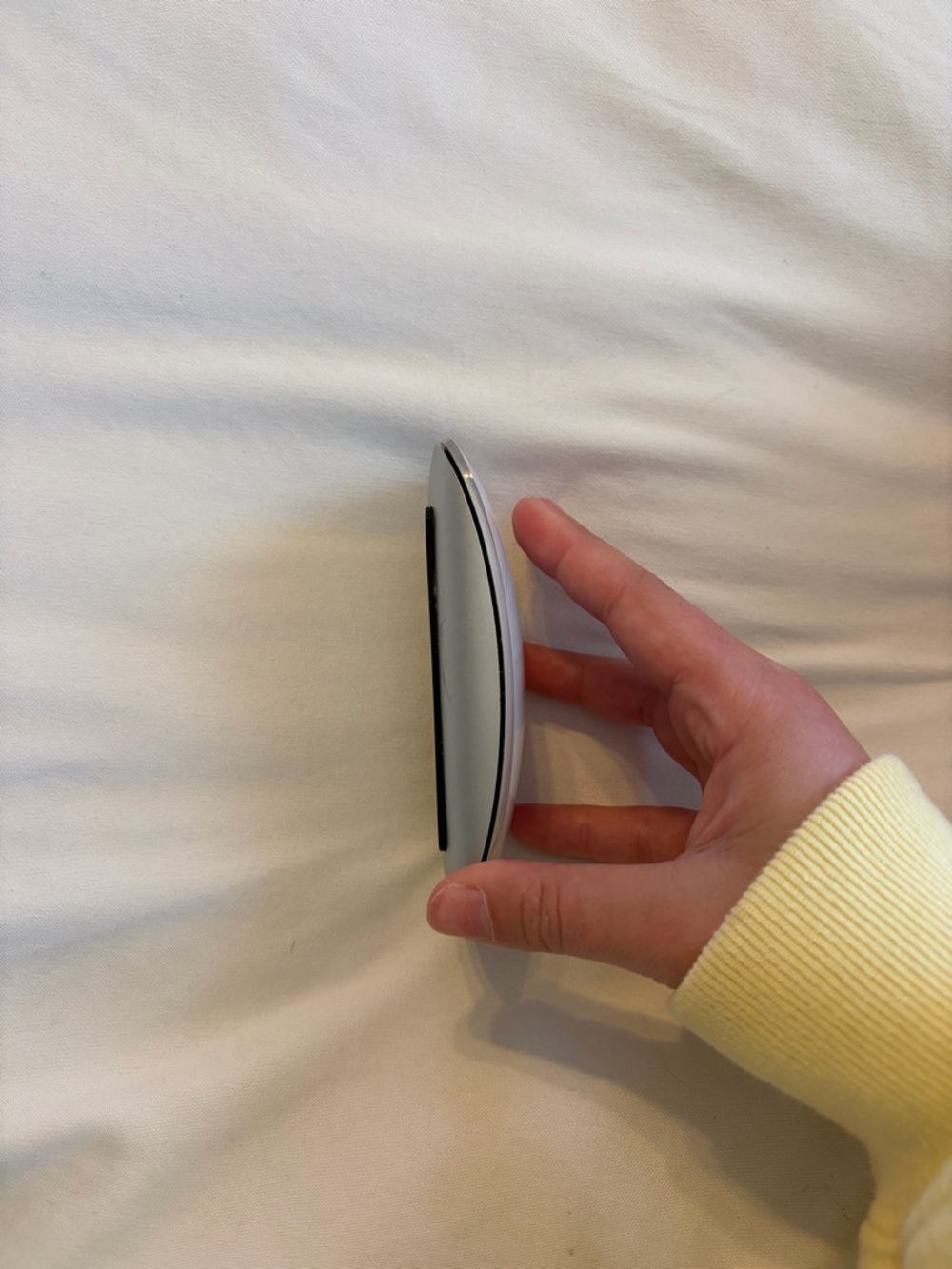Apple Magic Wireless Mouse - Picture 4 of 4